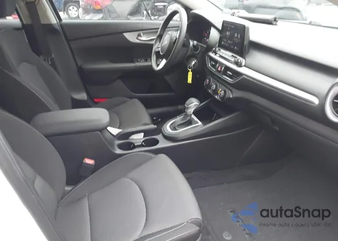 2024 Kia Forte Lxs из США, поврежденный, VIN 3KPF24AD7RE832548